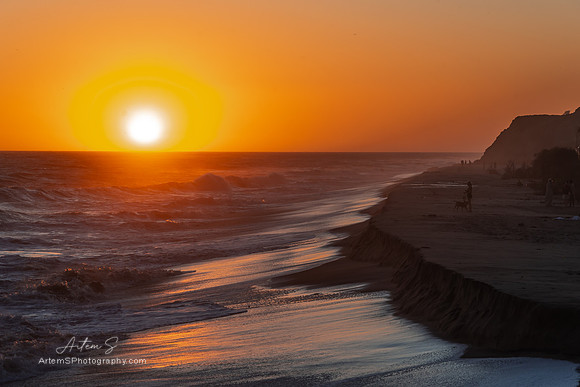 Sequit Point, California