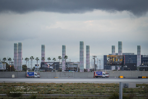 LAX
