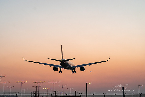 LAX